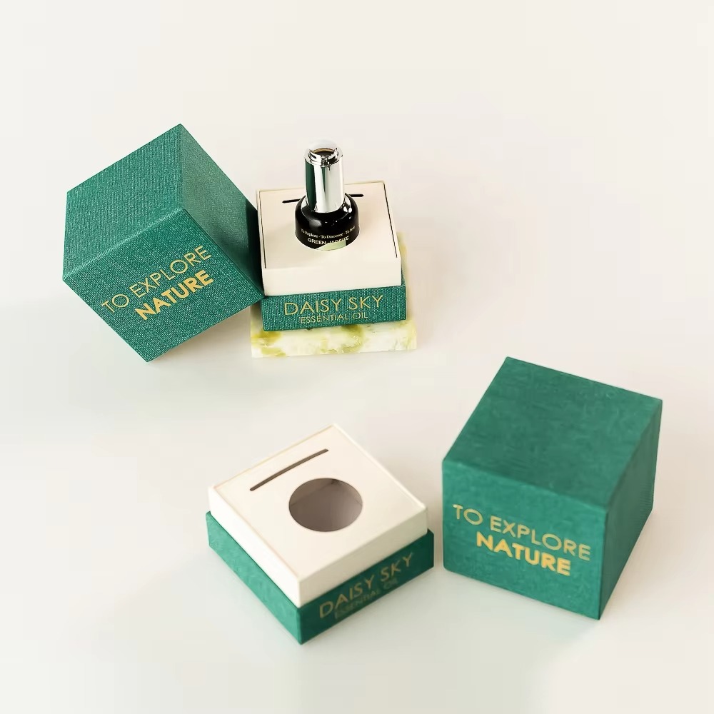 Scatola Personalizzata per Pac - Luxury Brands With Skincare recensione e prezzo